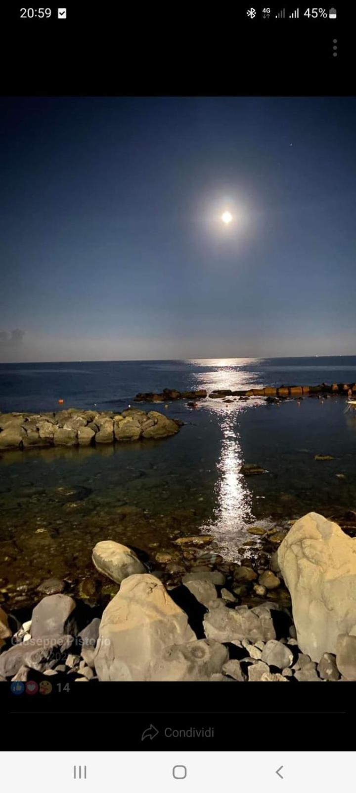 Alba Marina E Tramonti Etnei Leilighet Riposto Eksteriør bilde